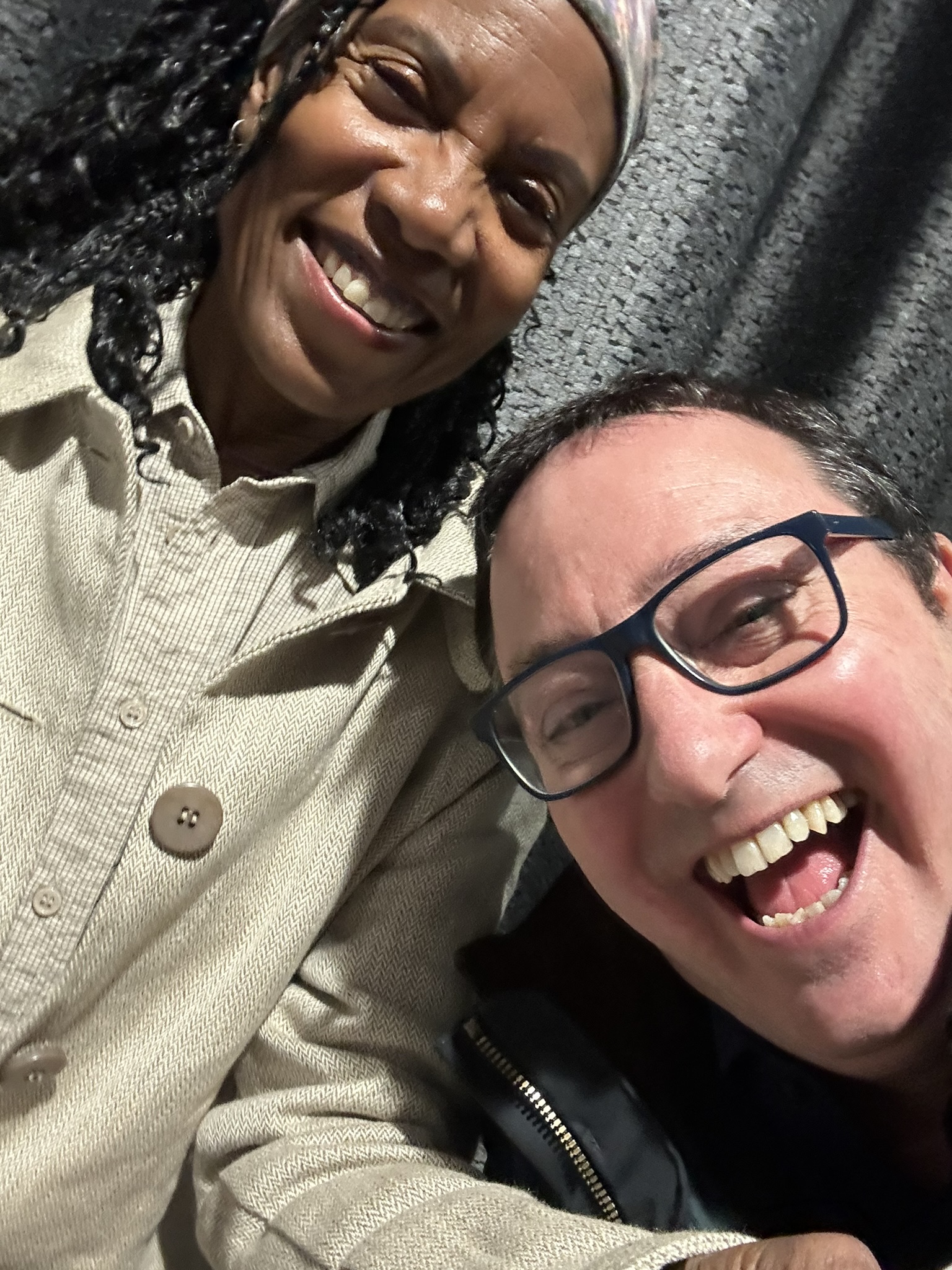 KALEIDOSCOPE VISUAL WITH REDS AND BLUES